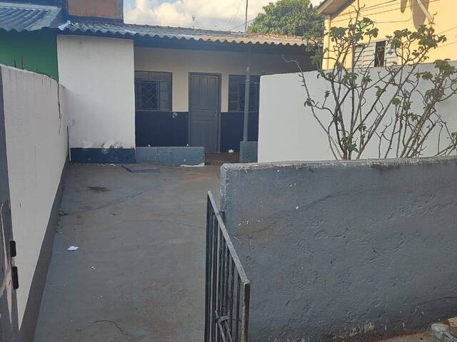 #9938 - Casa para Locação em Arapongas - PR - 3