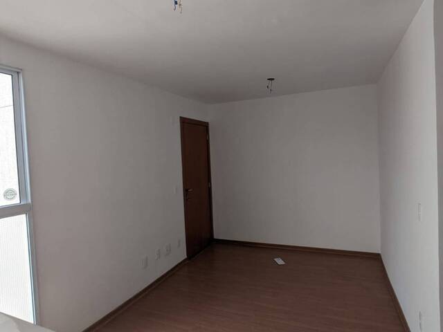 #9942 - Apartamento para Locação em Arapongas - PR - 2